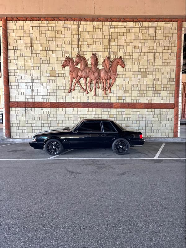 1992 Ford Mustang - Coupe 2D