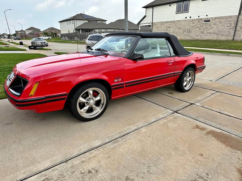 1983 Ford Mustang - GT Convertible 2D