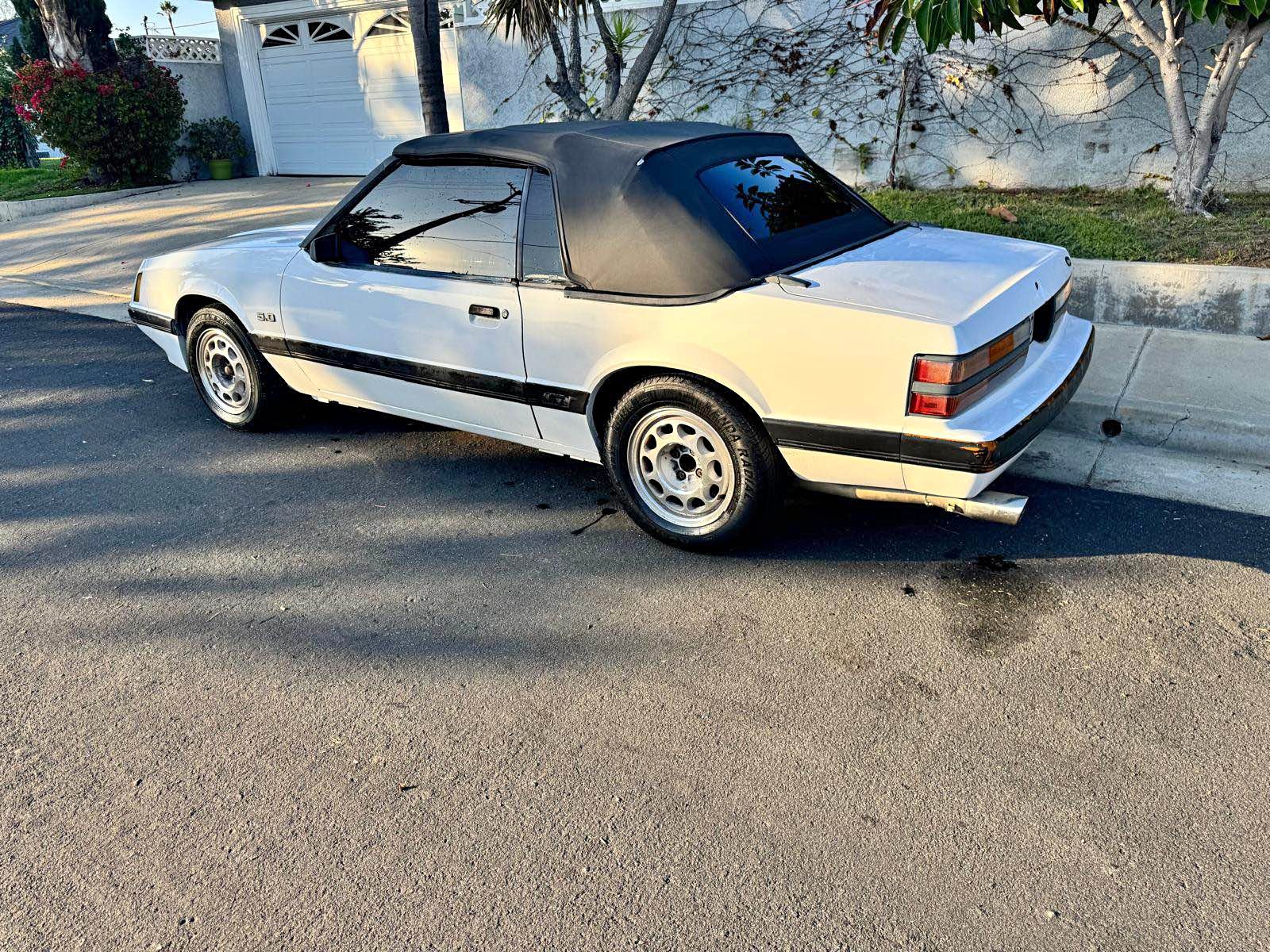 1985 Ford Mustang - GT Convertible 2D
