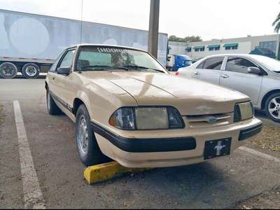 1988 Ford Mustang - Coupe 2D