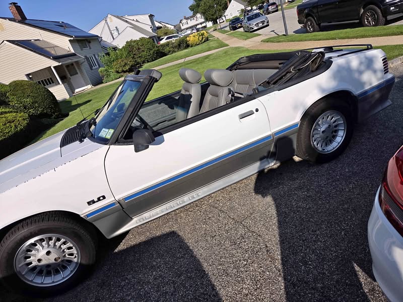 1988 Ford Mustang - GT Convertible 2D
