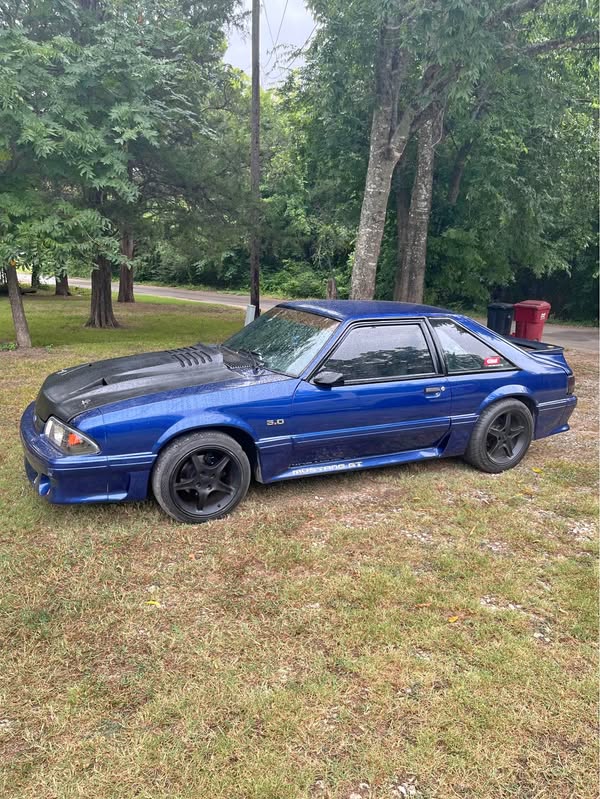 1990 Ford Mustang - 5.0