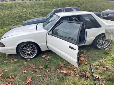 1992 Ford Mustang - Coupe 2D