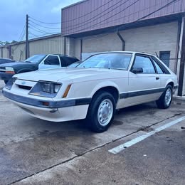 1985 Ford Mustang LX Hatchback 2D