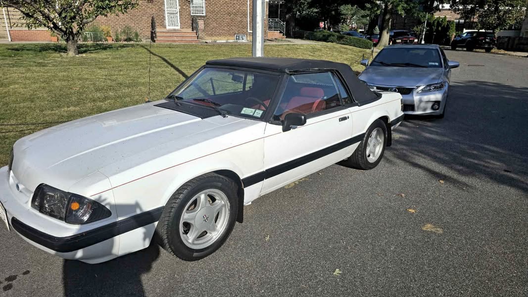 1991 Ford Mustang - LX Convertible 2D