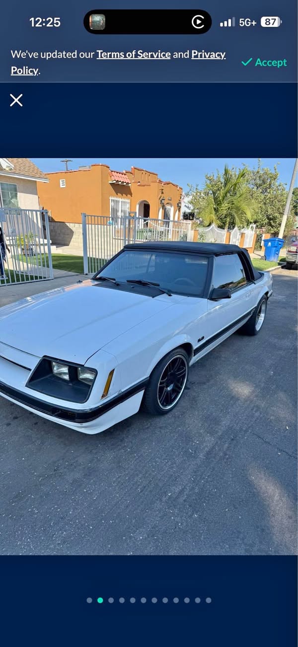 1986 Ford Mustang - GT Convertible 2D