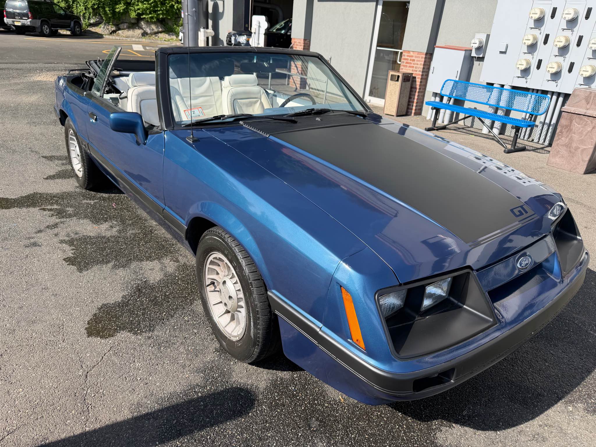 1986 Ford Mustang - GT Premium Convertible 2D