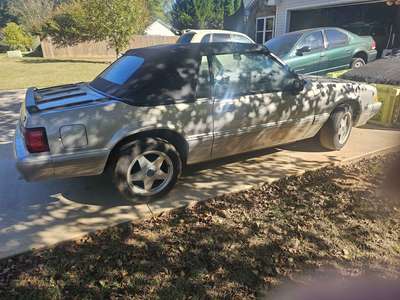 1992 Ford Mustang - Convertible 2D