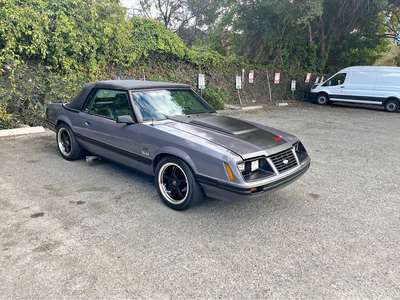 1983 Ford mustang gt