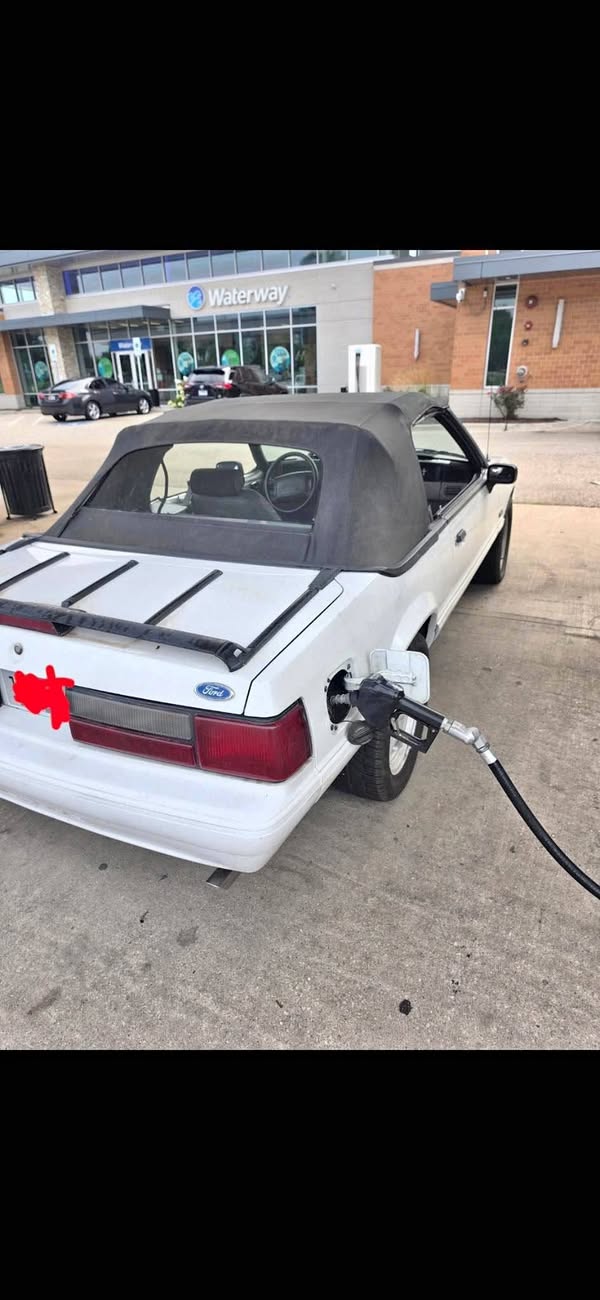 1992 Ford Mustang - LX 5.0