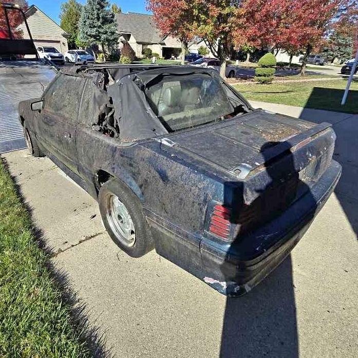 1988 Ford Mustang - GT Convertible 2D
