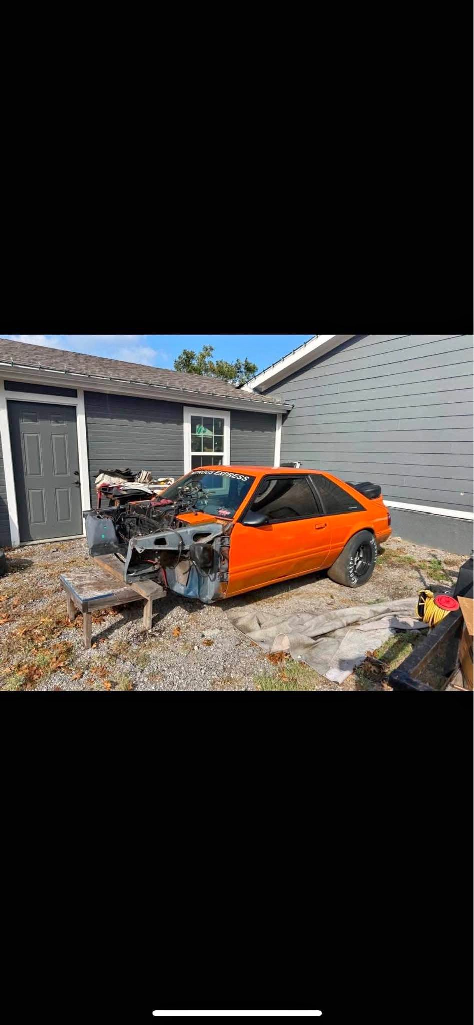 1987 Ford Mustang - V6 Coupe 2D