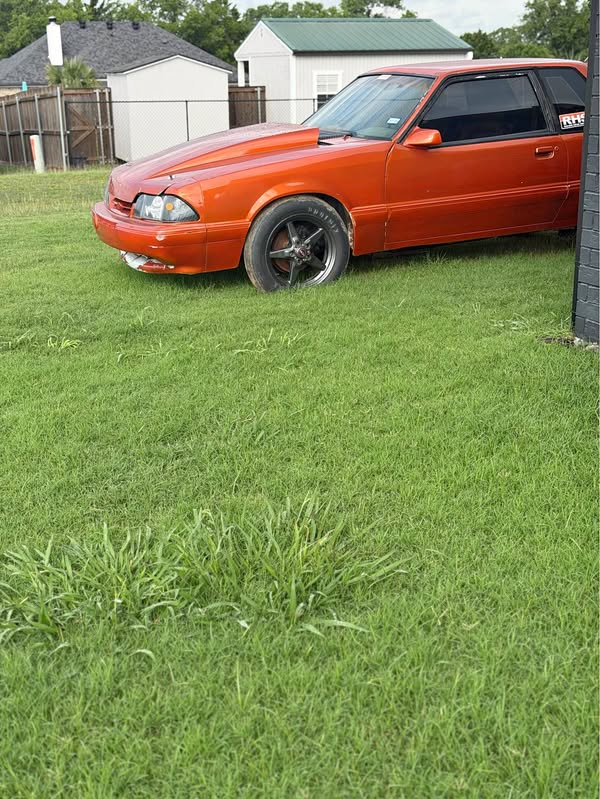 1987 Ford Mustang - Coupe 2D