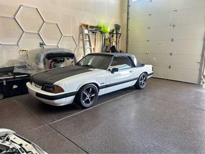 1991 Ford Mustang - Convertible 2D