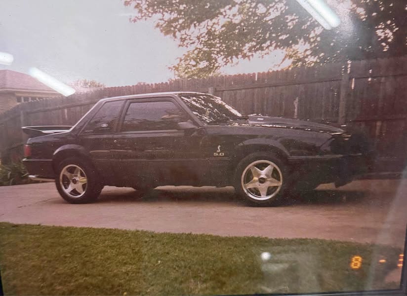 1993 Ford Mustang - Coupe 2D