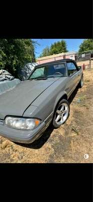 1988 Ford Mustang
