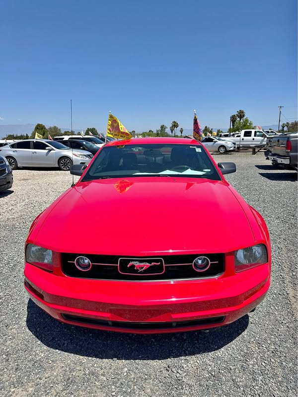 2006 Ford Mustang - Coupe 2D