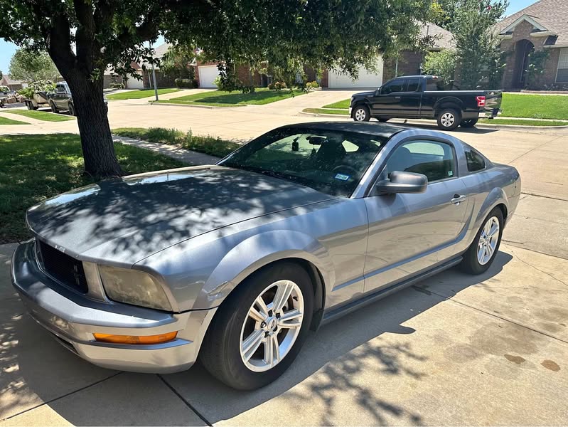 2006 Ford Mustang - V6 Coupe 2D