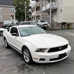 2010 Ford Mustang - V6 Coupe 2D