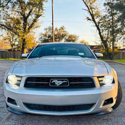2012 Ford Mustang - V6 3. 7L turbo finance