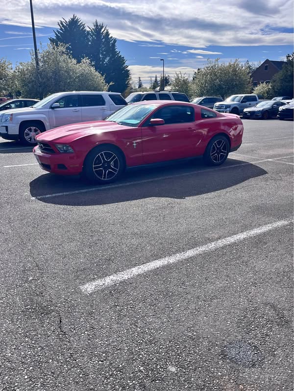 2012 Ford Mustang - Base