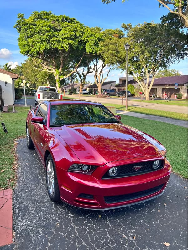 2013 Ford Mustang - GT