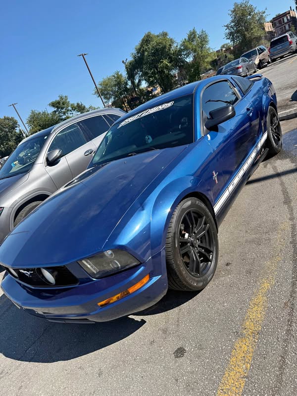 2007 Ford Mustang - V6 Coupe 2D