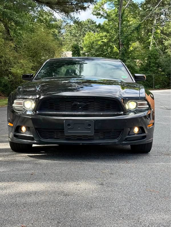 2014 Ford Mustang - V6 Coupe 2D
