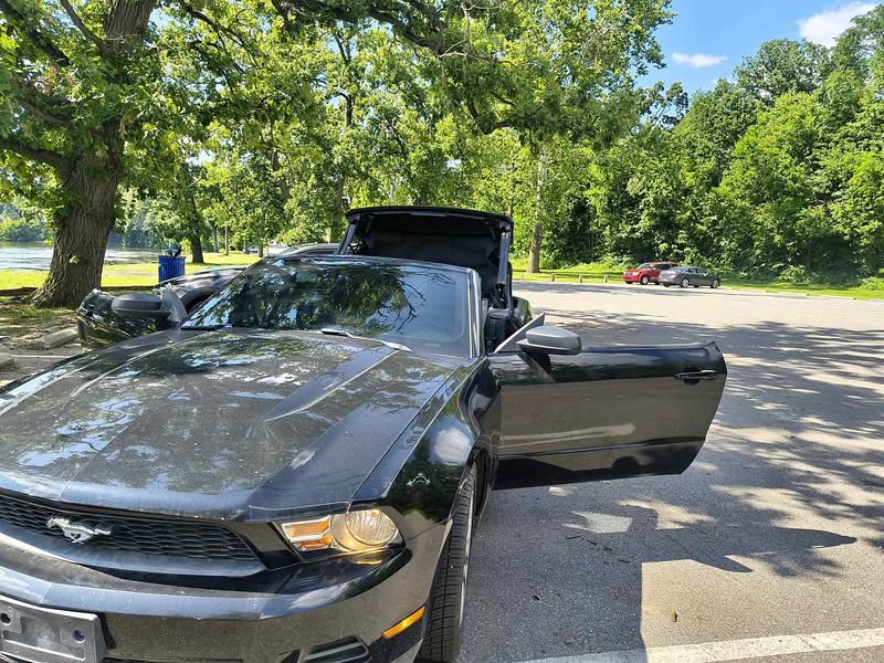 2012 Ford Mustang - GT Convertible 2D