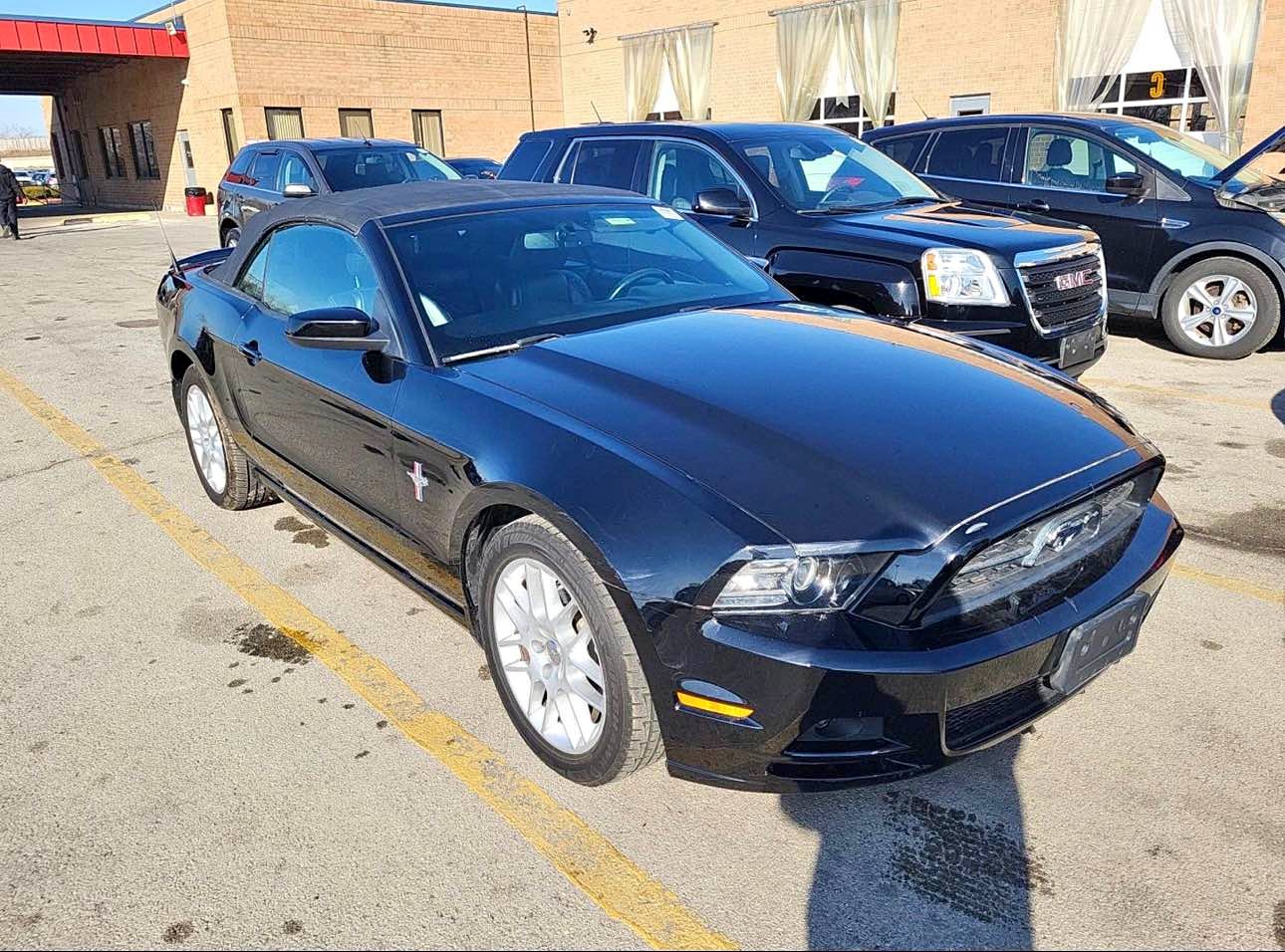 2013 Ford Mustang - V6 Premium Convertible 2D