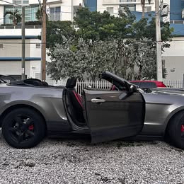 2010 Ford Mustang