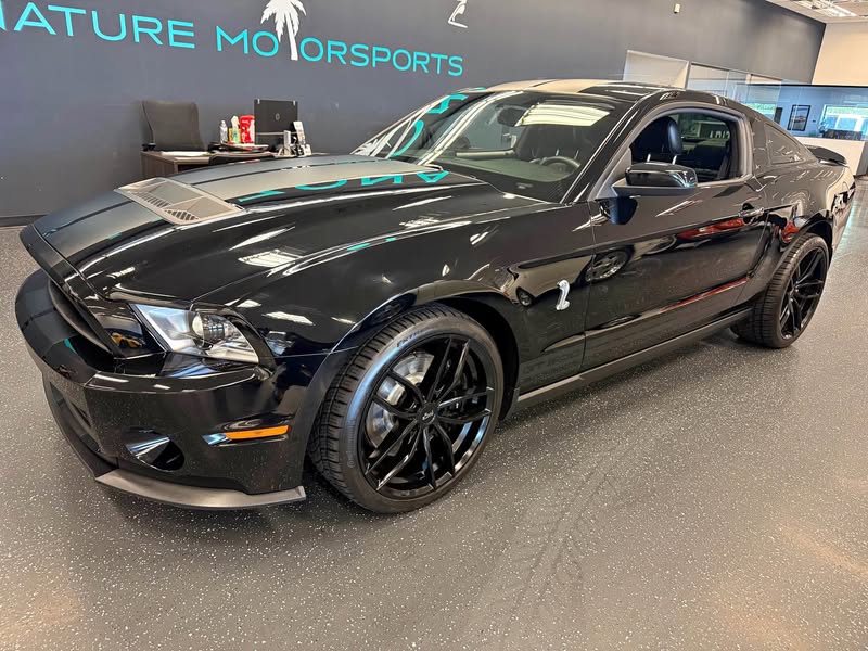 2010 Ford Mustang - Shelby GT500 Cobra Coupe 2D