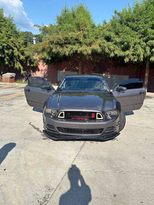 2013 Ford Mustang - Coupe 2D