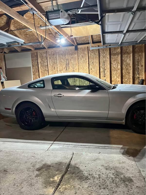 2005 Ford Mustang