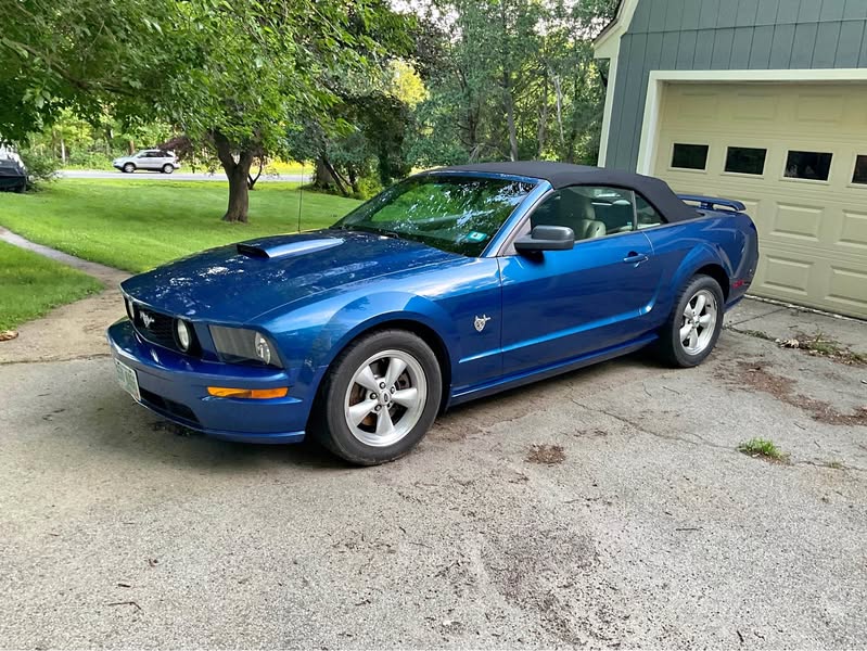 2009 Ford Mustang - GT Convertible 2D