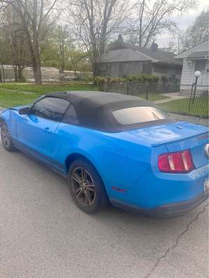 2012 Ford Mustang - Convertible 2D