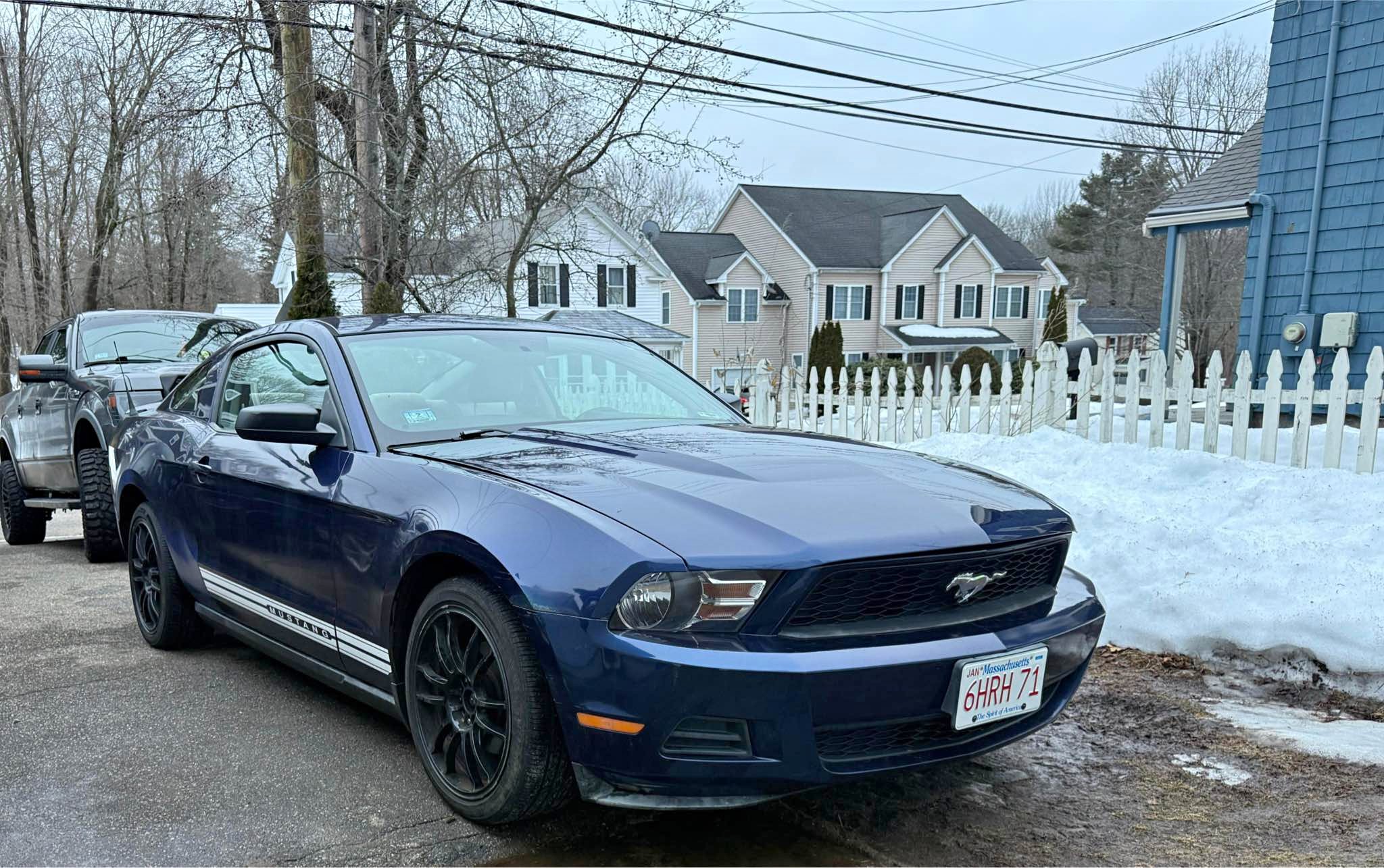 2010 Ford Mustang - Coupe 2D