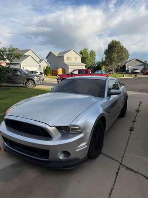 2014 Ford Mustang - V6 premium