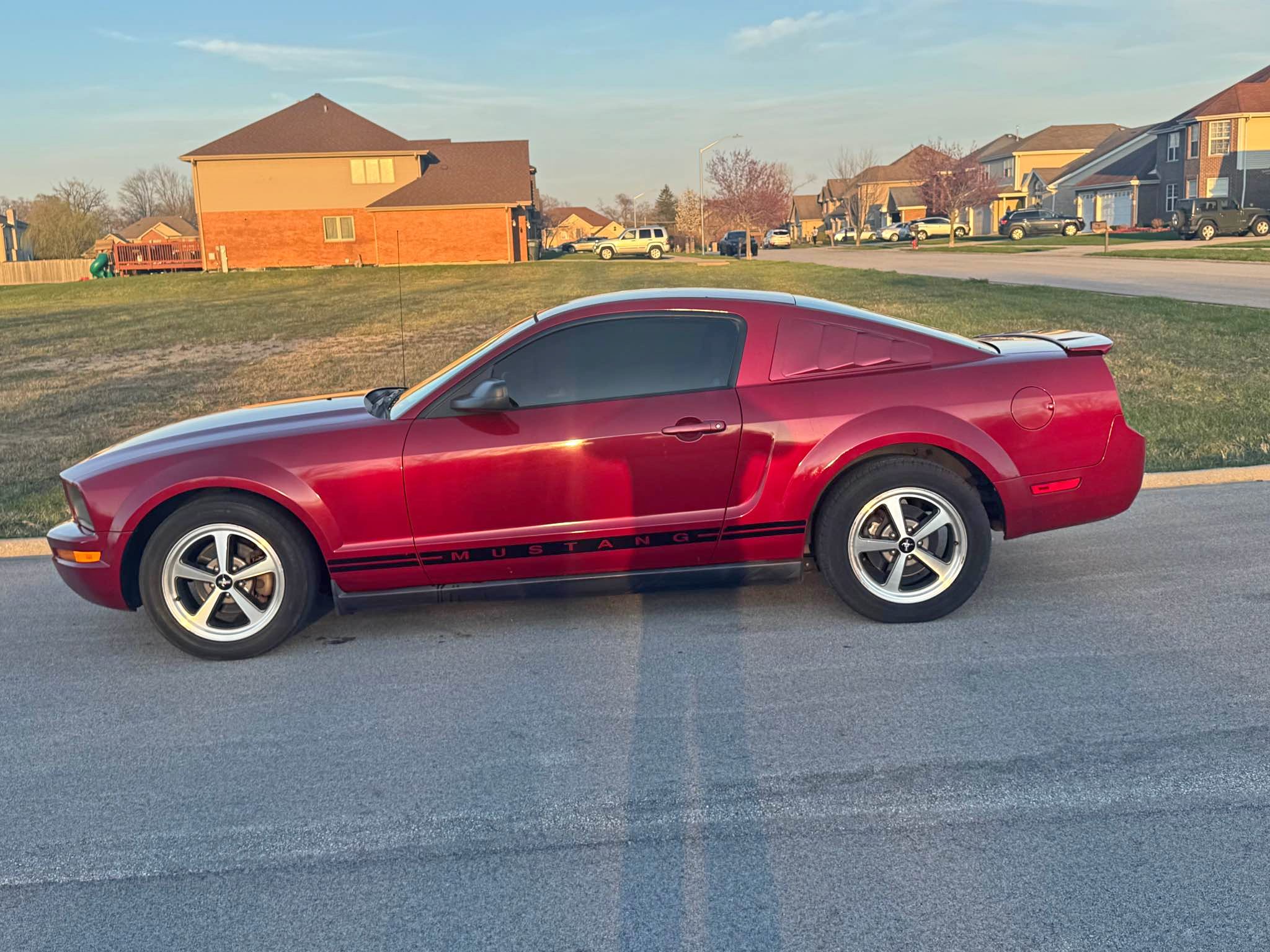 2008 Ford Mustang - Coupe 2D