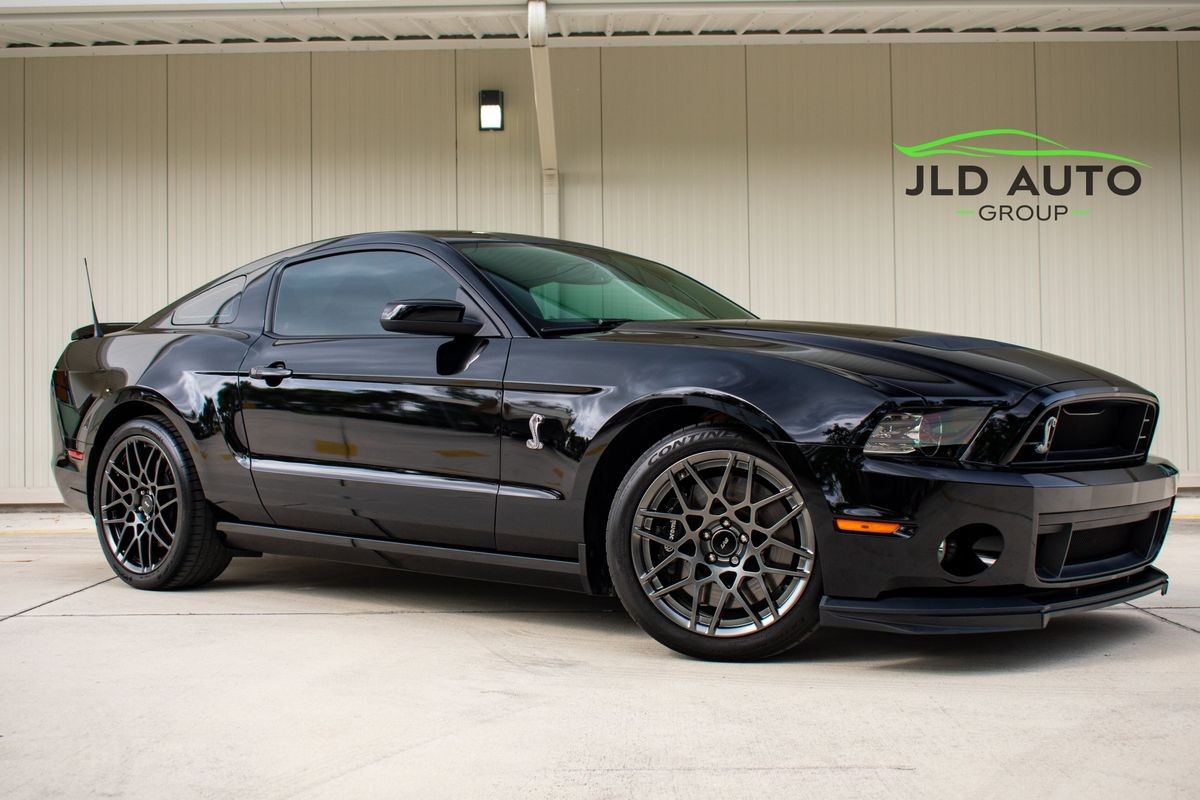 2014 Ford Mustang 2k Miles! SVT Track Package! Electronics...