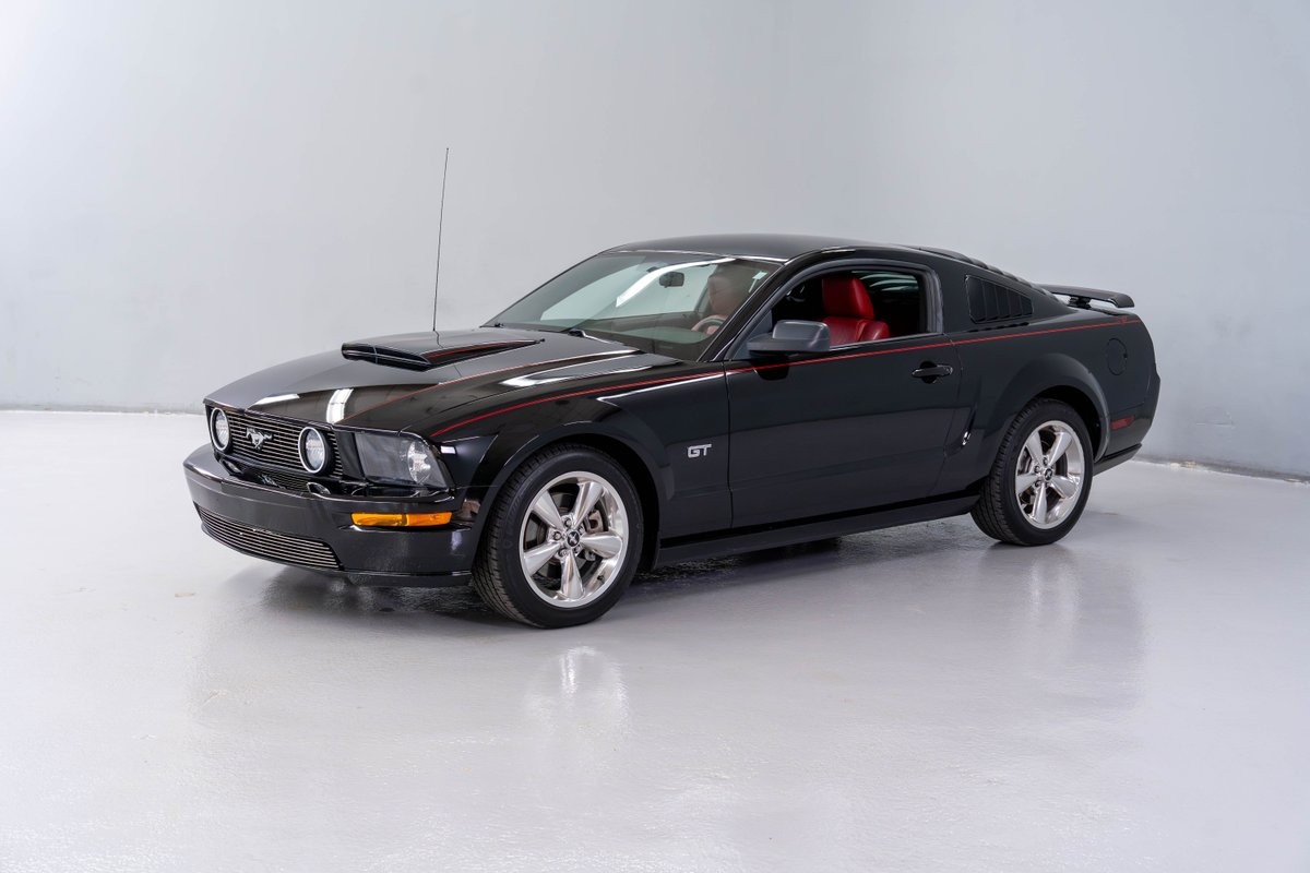 2006 Ford Mustang Premium