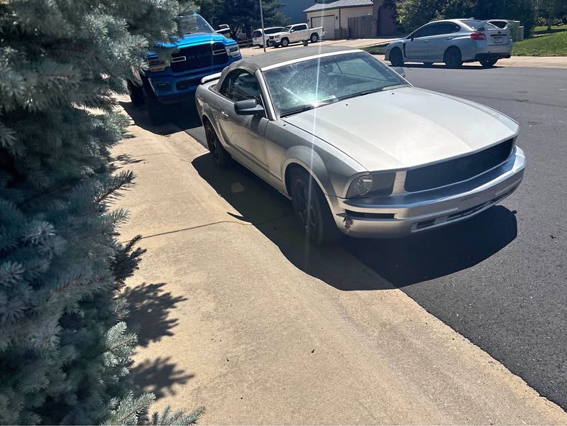2005 Ford Mustang - Convertible 2D