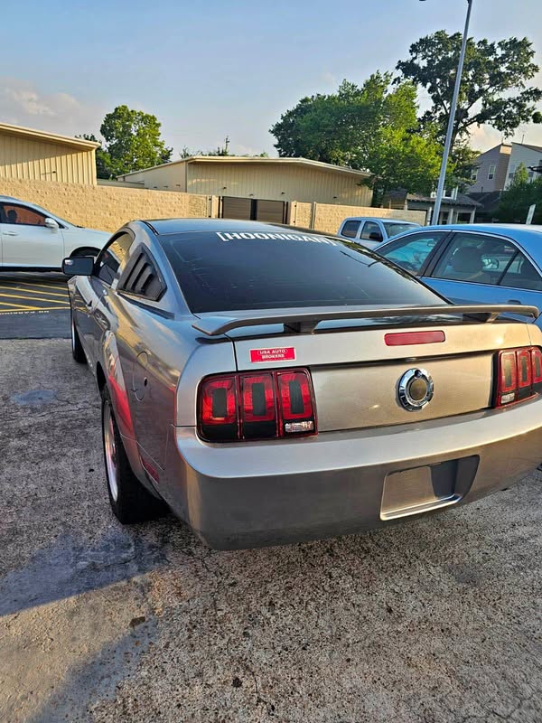 2006 Ford Mustang
