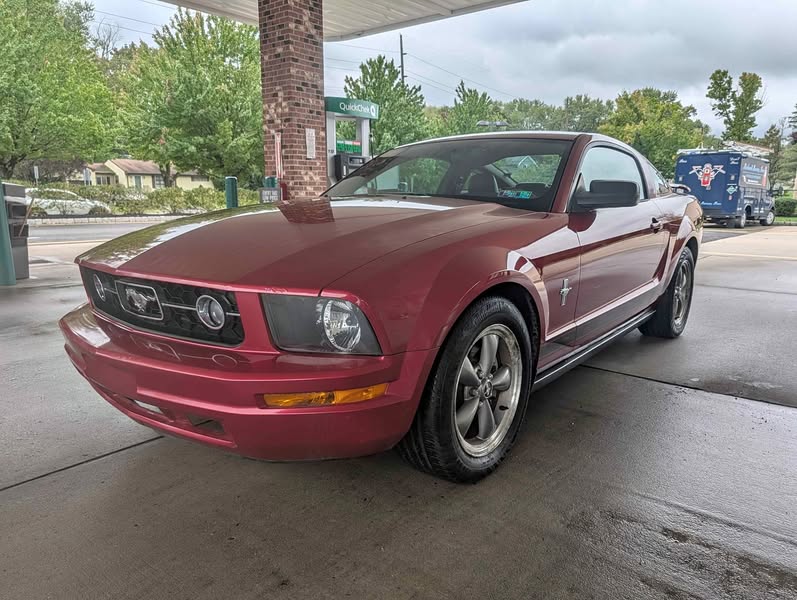 2006 Ford Mustang - V6 Premium Coupe 2D