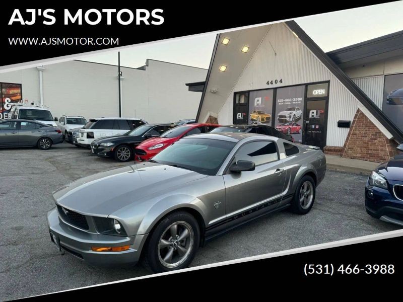 2009 Ford Mustang Deluxe