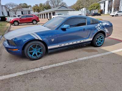 2009 Ford Mustang - V6