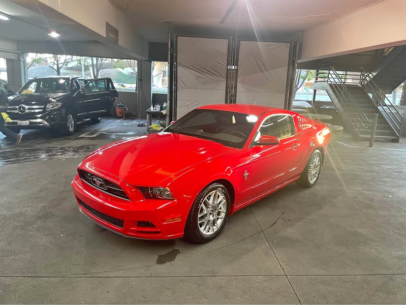 2013 Ford Mustang - Coupe 2D