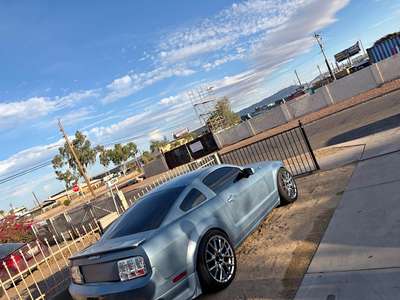 2006 Ford Mustang - Coupe 2D