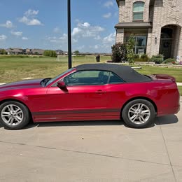 2014 Ford Mustang - V6 Premium Convertible 2D