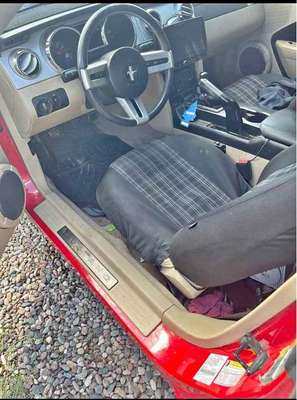 2005 Ford Mustang - V6 Coupe 2D